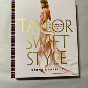 Fashion Through the Eras Book